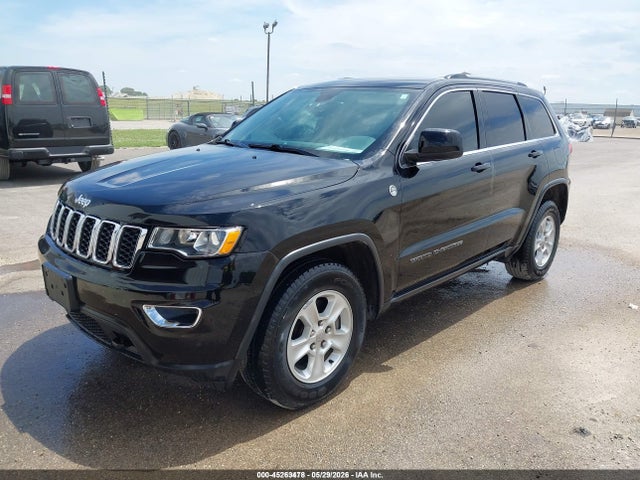 Продажа на аукционе авто 2017 Jeep Grand Cherokee Laredo 4x4, vin: 1C4RJFAG4HC687237, номер лота: 45263478