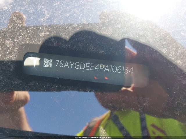 45263492 :رقم المزاد ، 7SAYGDEE4PA106134 vin ، 2023 Tesla Model Y مزاد بيع