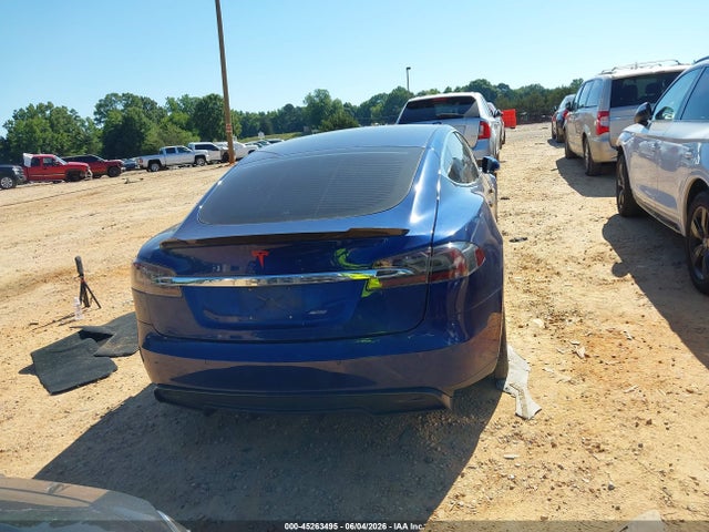 2015 Tesla Model S 70d/85d/p85d მანქანა იყიდება აუქციონზე, vin: 5YJSA1E21FF103704, აუქციონის ნომერი: 45263495