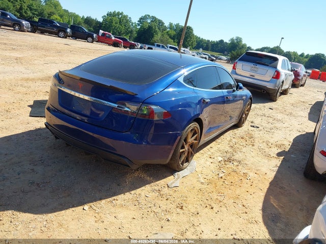 2015 Tesla Model S 70d/85d/p85d მანქანა იყიდება აუქციონზე, vin: 5YJSA1E21FF103704, აუქციონის ნომერი: 45263495