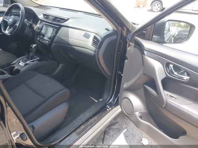 45263498 :رقم المزاد ، KNMAT2MV9JP595999 vin ، 2018 Nissan Rogue Sv مزاد بيع