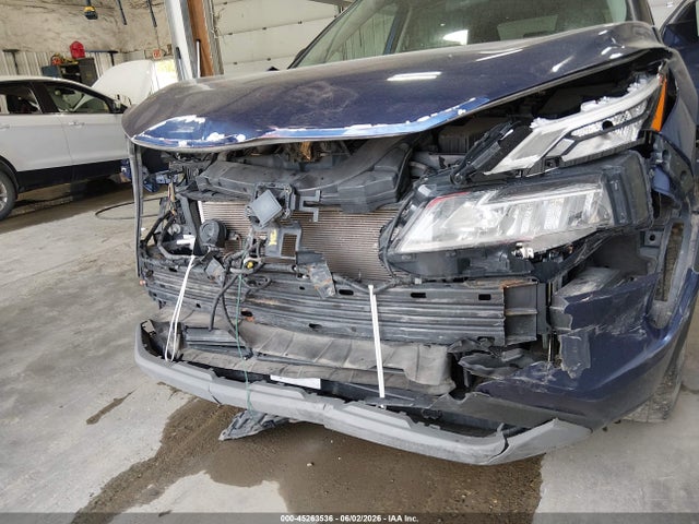 2021 Nissan Rogue Sv Intelligent Awd მანქანა იყიდება აუქციონზე, vin: 5N1AT3BB8MC733960, აუქციონის ნომერი: 45263536