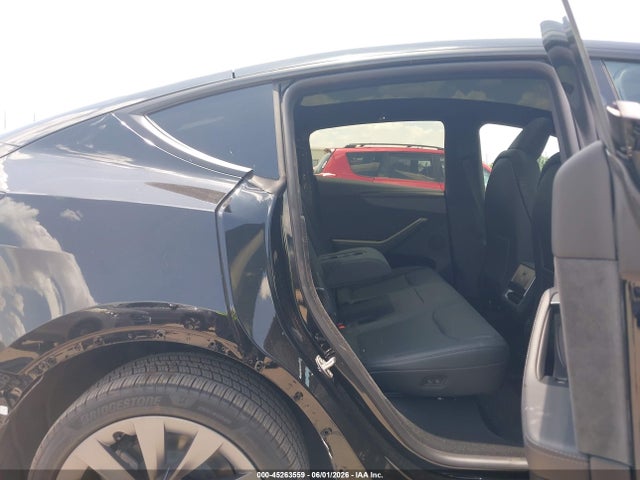 45263559 :رقم المزاد ، 7SAYGDEE2TA689426 vin ، 2026 Tesla Model Y All-wheel Drive/long Range Launch Series/premium All-wheel Drive مزاد بيع