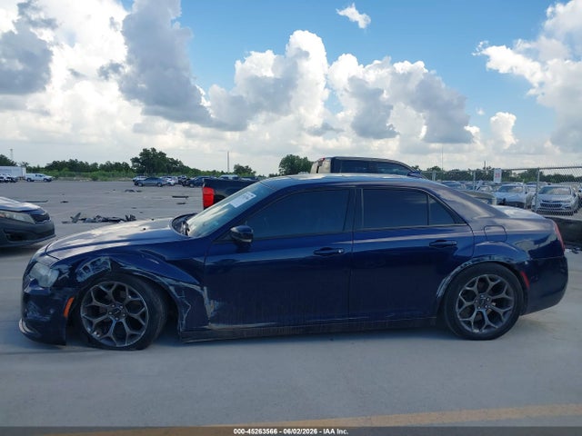 Aukcja sprzedaży 2015 Chrysler 300 300s, vin: 2C3CCABG7FH746765, numer aukcji: 45263566
