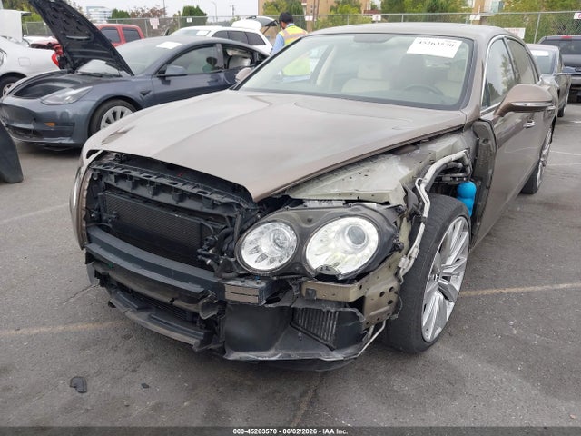Bentley FLYING SPUR 2014 SCBEC9ZA2EC090791 Image 6