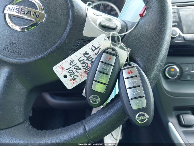 Продажа на аукционе авто 2017 Nissan Sentra Sv, vin: 3N1AB7AP7HY303865, номер лота: 45263591