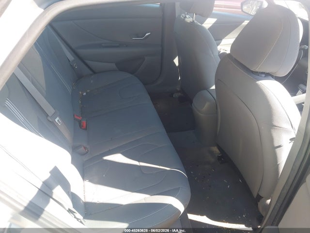 45263628 :رقم المزاد ، 5NPLM4AG9PH101832 vin ، 2023 Hyundai Elantra Sel مزاد بيع