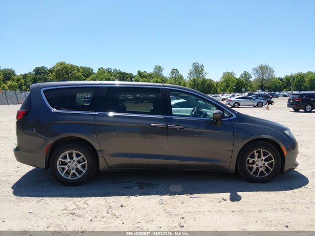 45263637 :رقم المزاد ، 2C4RC1CG0HR509679 vin ، 2017 Chrysler Pacifica Lx مزاد بيع