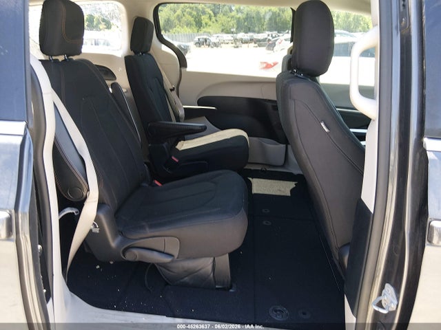 45263637 :رقم المزاد ، 2C4RC1CG0HR509679 vin ، 2017 Chrysler Pacifica Lx مزاد بيع