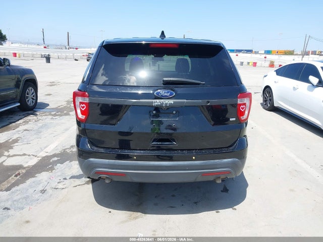 45263641 :رقم المزاد ، 1FM5K8AR2GGB36199 vin ، 2016 Ford Utility Police Interceptor مزاد بيع