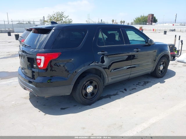 45263641 :رقم المزاد ، 1FM5K8AR2GGB36199 vin ، 2016 Ford Utility Police Interceptor مزاد بيع