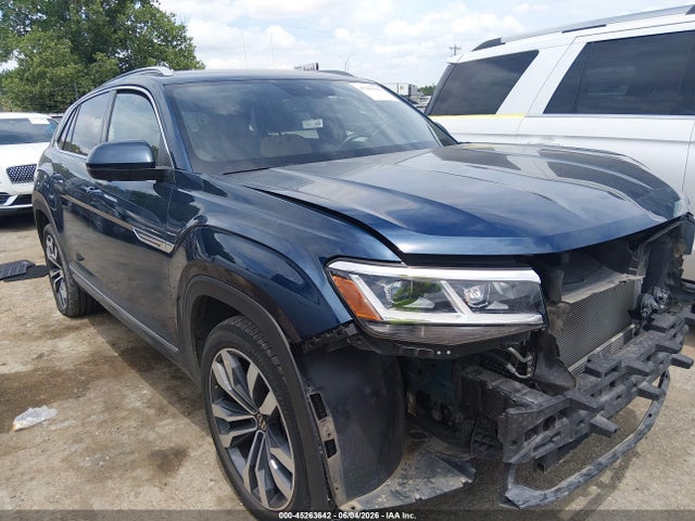 45263642 :رقم المزاد ، 1V2FE2CA2NC225391 vin ، 2022 Volkswagen Atlas Cross Sport 3.6l V6 Sel Premium R-line مزاد بيع