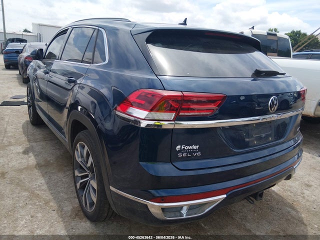 45263642 :رقم المزاد ، 1V2FE2CA2NC225391 vin ، 2022 Volkswagen Atlas Cross Sport 3.6l V6 Sel Premium R-line مزاد بيع