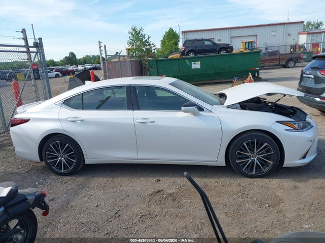 45263643 :رقم المزاد ، 58AD11D16RU013062 vin ، 2024 Lexus Es 250 مزاد بيع