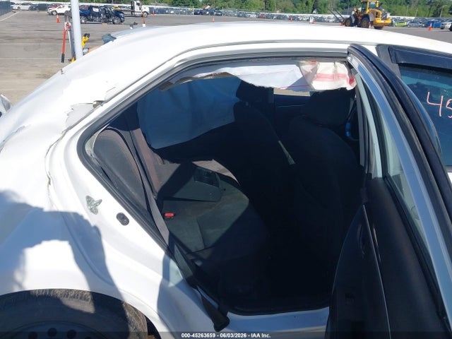 Toyota COROLLA LE 2017 5YFBURHE2HP625647 Image 8