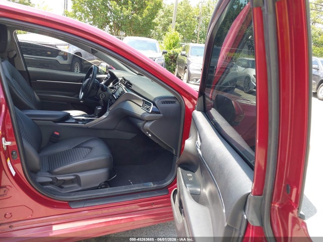 Продажа на аукционе авто 2018 Toyota Camry Se, vin: 4T1B11HK6JU538290, номер лота: 45263685