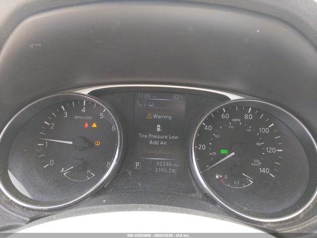 2015 Nissan Rogue Sl მანქანა იყიდება აუქციონზე, vin: 5N1AT2MV8FC915856, აუქციონის ნომერი: 45263690