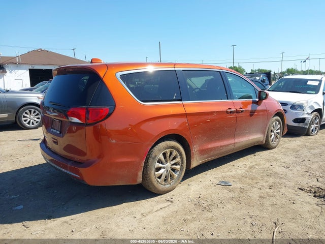 Aukcja sprzedaży 2018 Chrysler Pacifica Touring Plus, vin: 2C4RC1FG8JR350458, numer aukcji: 45263695