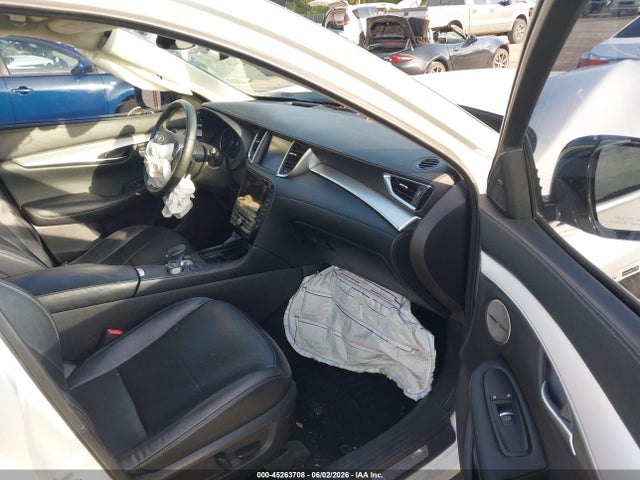 Продаж на аукціоні авто 2021 Infiniti Qx50 Sensory, vin: 3PCAJ5CA9MF111768, номер лоту: 45263708