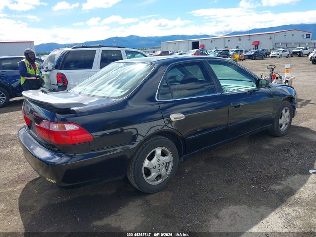 Auction sale of the 1998 Honda Accord Ex, vin: 1HGCG5655WA265588, lot number: 45263747