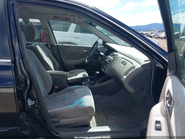 Auction sale of the 1998 Honda Accord Ex, vin: 1HGCG5655WA265588, lot number: 45263747