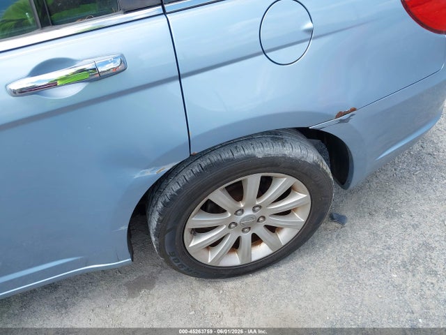 Продаж на аукціоні авто 2013 Chrysler 200 Limited, vin: 1C3CCBCG7DN654919, номер лоту: 45263759