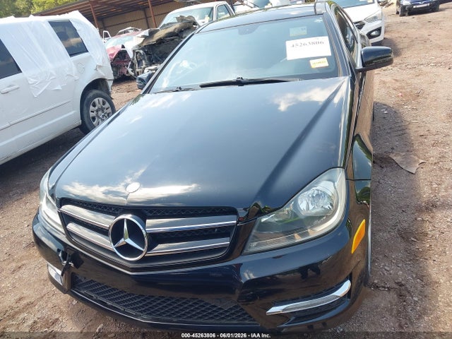 Auction sale of the 2013 Mercedes-benz C 250, vin: WDDGJ4HBXDF951064, lot number: 45263806