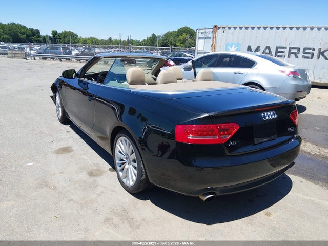 45263823 :رقم المزاد ، WAULFAFH0BN010786 vin ، 2011 Audi A5 2.0t Premium مزاد بيع