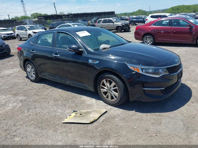 KIA Optima Lx 2017 5XXGT4L38HG152671 Image 1