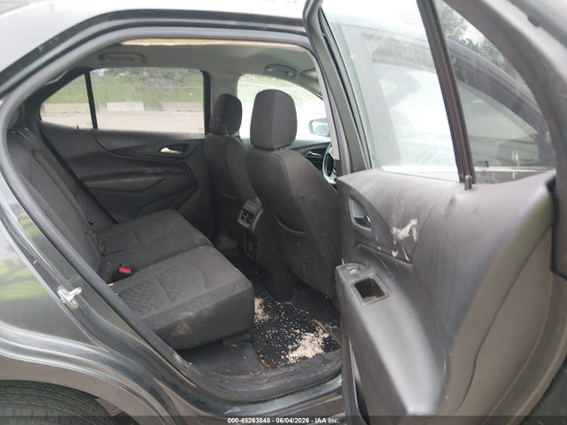 3GNAXUEV0ML335111 Chevrolet Equinox Awd Lt