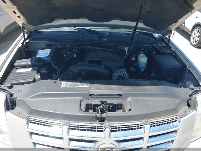 Auction sale of the 2007 Cadillac Escalade Standard, vin: 1GYFK63847R243495, lot number: 45263862