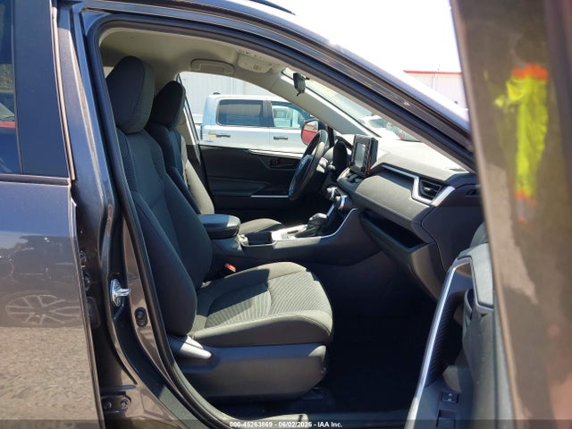 Toyota RAV4 LE 2020 2T3G1RFV3LC137132 Image 18