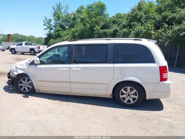 Aukcja sprzedaży 2010 Chrysler Town & Country Touring, vin: 2A4RR5D13AR306575, numer aukcji: 45263877