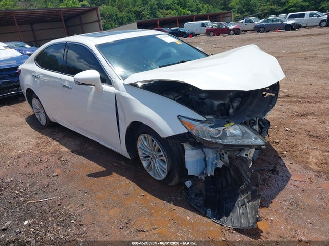 2015 Lexus Es 350 მანქანა იყიდება აუქციონზე, vin: JTHBK1GG8F2165480, აუქციონის ნომერი: 45263934
