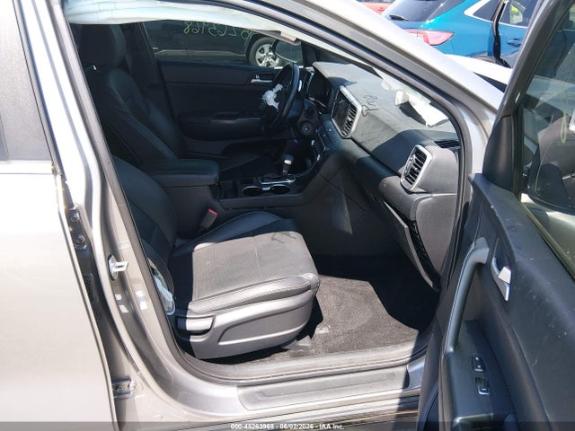 Продажа на аукционе авто 2020 Kia Sportage S, vin: KNDP6CAC9L7763024, номер лота: 45263968