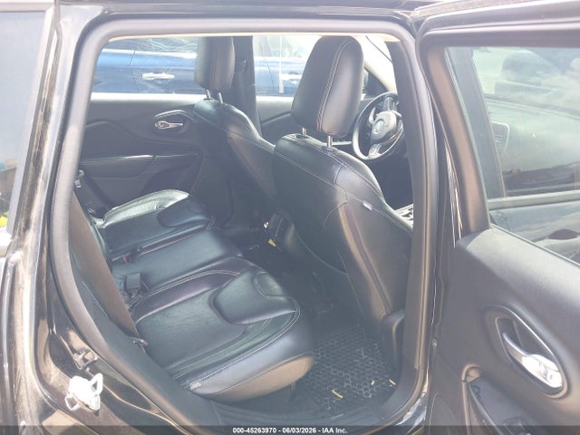 1C4PJLAB3FW506117 Jeep Cherokee Sport
