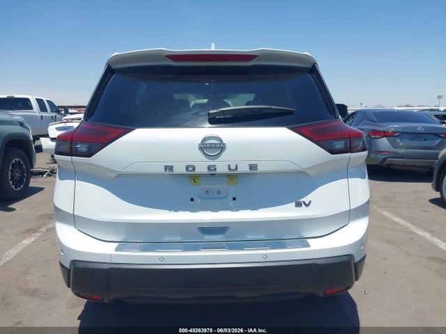 JN8BT3BA0RW359872 Nissan Rogue Sv Fwd