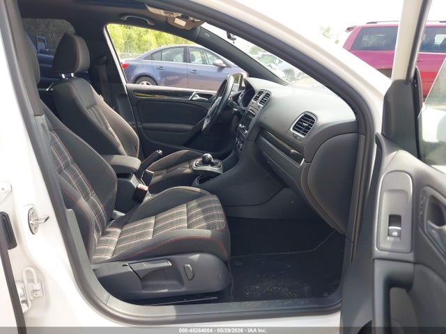45264004 :رقم المزاد ، WVWHD7AJXDW117420 vin ، 2013 Volkswagen Gti 4-door مزاد بيع