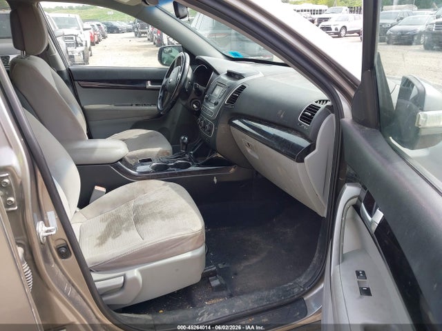 Продаж на аукціоні авто 2014 Kia Sorento Lx V6, vin: 5XYKTDA72EG501265, номер лоту: 45264014