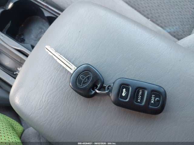 45264021 :رقم المزاد ، 4T1BF32K93U059578 vin ، 2003 Toyota Camry Le V6 مزاد بيع