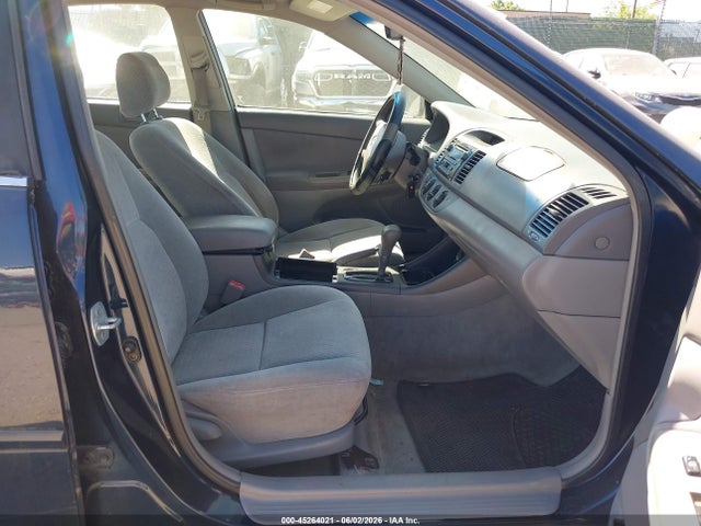 45264021 :رقم المزاد ، 4T1BF32K93U059578 vin ، 2003 Toyota Camry Le V6 مزاد بيع