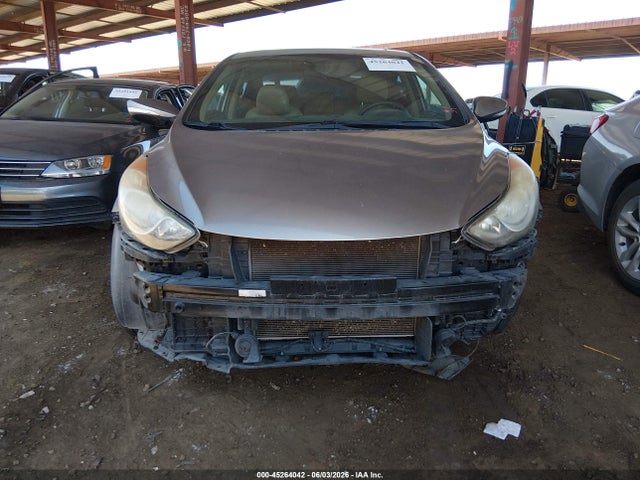 45264042 :رقم المزاد ، 5NPDH4AE6DH238584 vin ، 2013 Hyundai Elantra Limited مزاد بيع