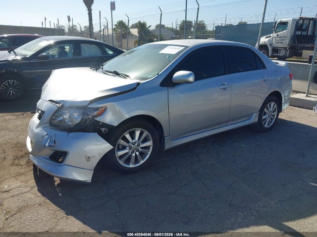 45264048 :رقم المزاد ، 1NXBU4EE7AZ221688 vin ، 2010 Toyota Corolla S مزاد بيع