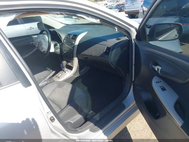 45264048 :رقم المزاد ، 1NXBU4EE7AZ221688 vin ، 2010 Toyota Corolla S مزاد بيع