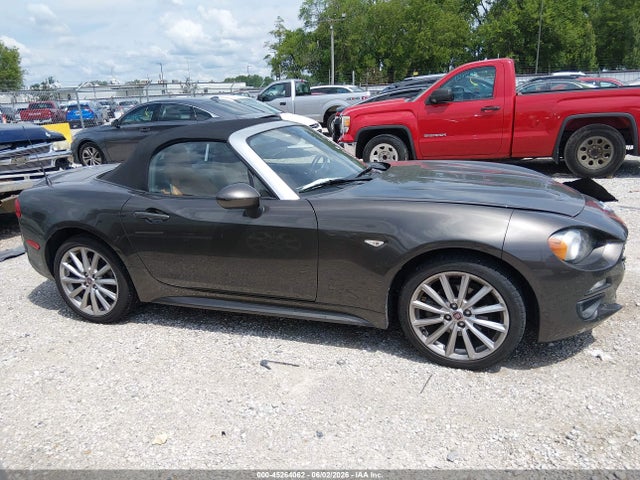 Aukcja sprzedaży 2017 Fiat 124 Spider Lusso, vin: JC1NFAEK1H0128941, numer aukcji: 45264062