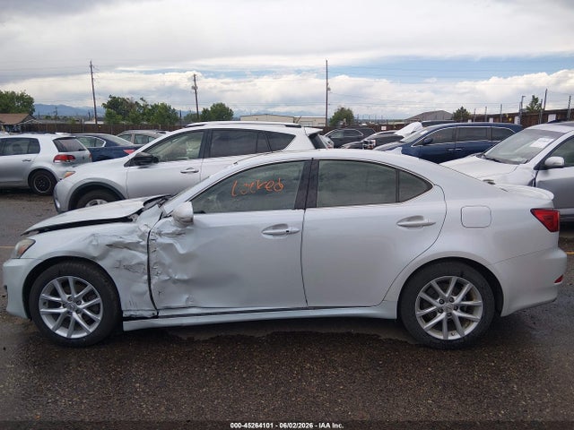 2011 Lexus Is 250 მანქანა იყიდება აუქციონზე, vin: JTHCF5C20B5052576, აუქციონის ნომერი: 45264101