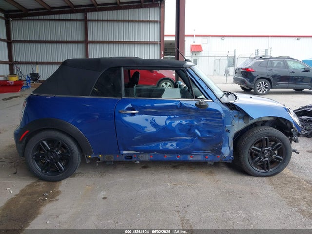 2015 Mini Convertible Cooper მანქანა იყიდება აუქციონზე, vin: WMWZN3C55FT862667, აუქციონის ნომერი: 45264104