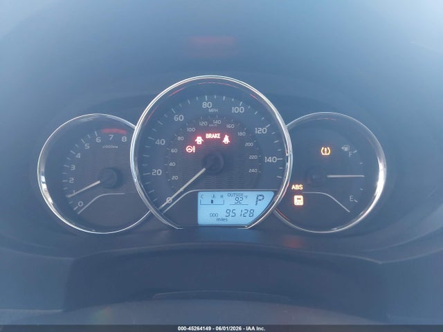 45264149 :رقم المزاد ، 5YFBPRHE3GP478647 vin ، 2016 Toyota Corolla Le Plus مزاد بيع
