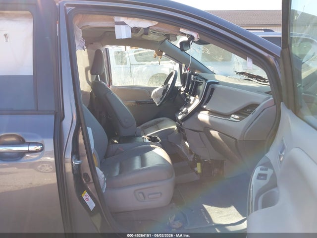 Aukcja sprzedaży 2019 Toyota Sienna Xle 8 Passenger, vin: 5TDYZ3DC1KS987237, numer aukcji: 45264151