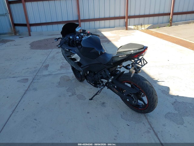 Kawasaki EX400 2019 JKAEXKH11KDA32541 Image 3